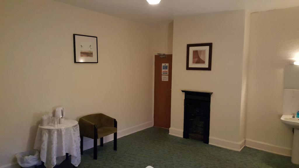 Station Hotel Hucknall Dış mekan fotoğraf