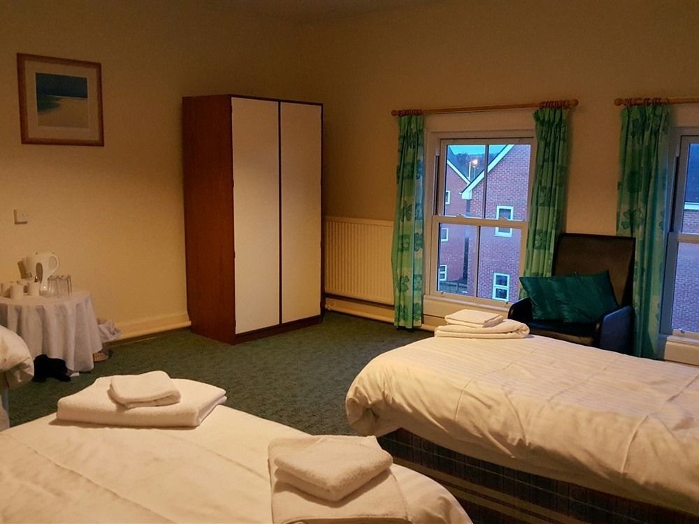 Station Hotel Hucknall Dış mekan fotoğraf