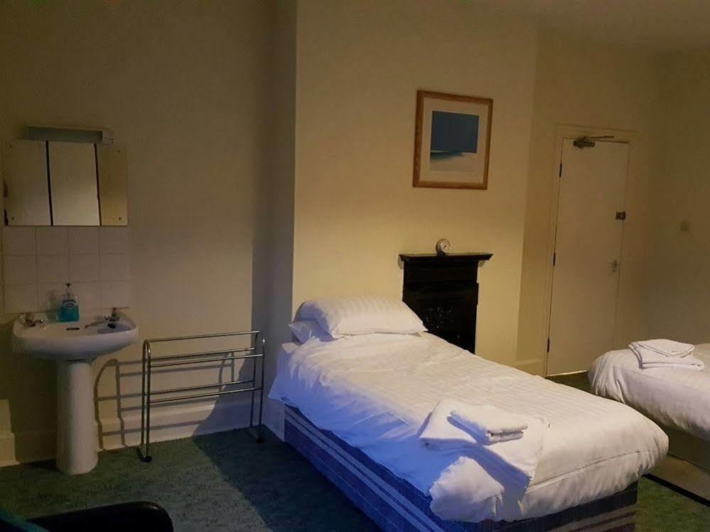 Station Hotel Hucknall Dış mekan fotoğraf