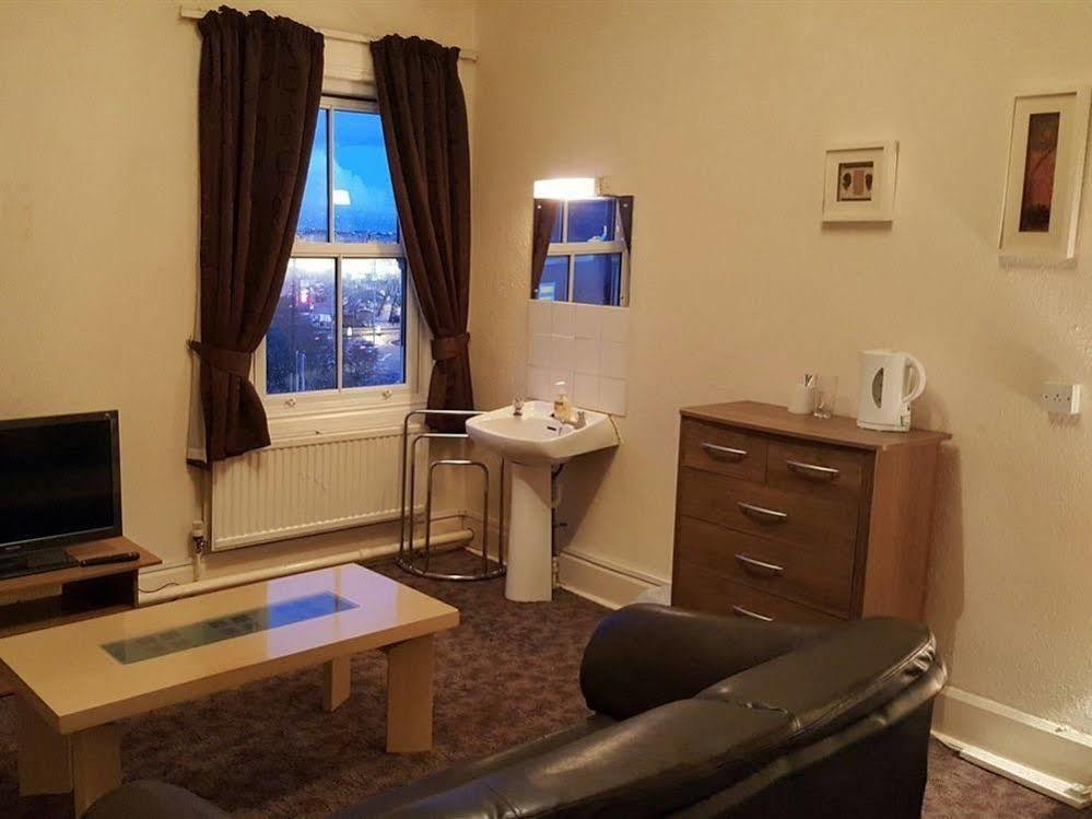 Station Hotel Hucknall Dış mekan fotoğraf